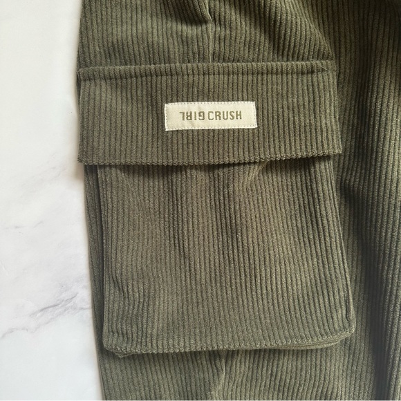 Girl Crush Gang US M Olive Corduroy Joggers - Picture 6 of 16